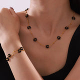 "Fleurs de Protection" jewelry in Black Spinel