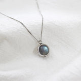 "Fine Pearl" Pendant in Labradorite