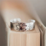 Natural Stone Ring in Zinc Alloy with Lotus Flower Design