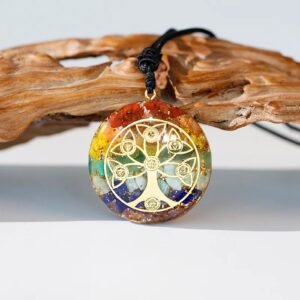 Orgonite Anhänger "Tree of the 7 Chakras"