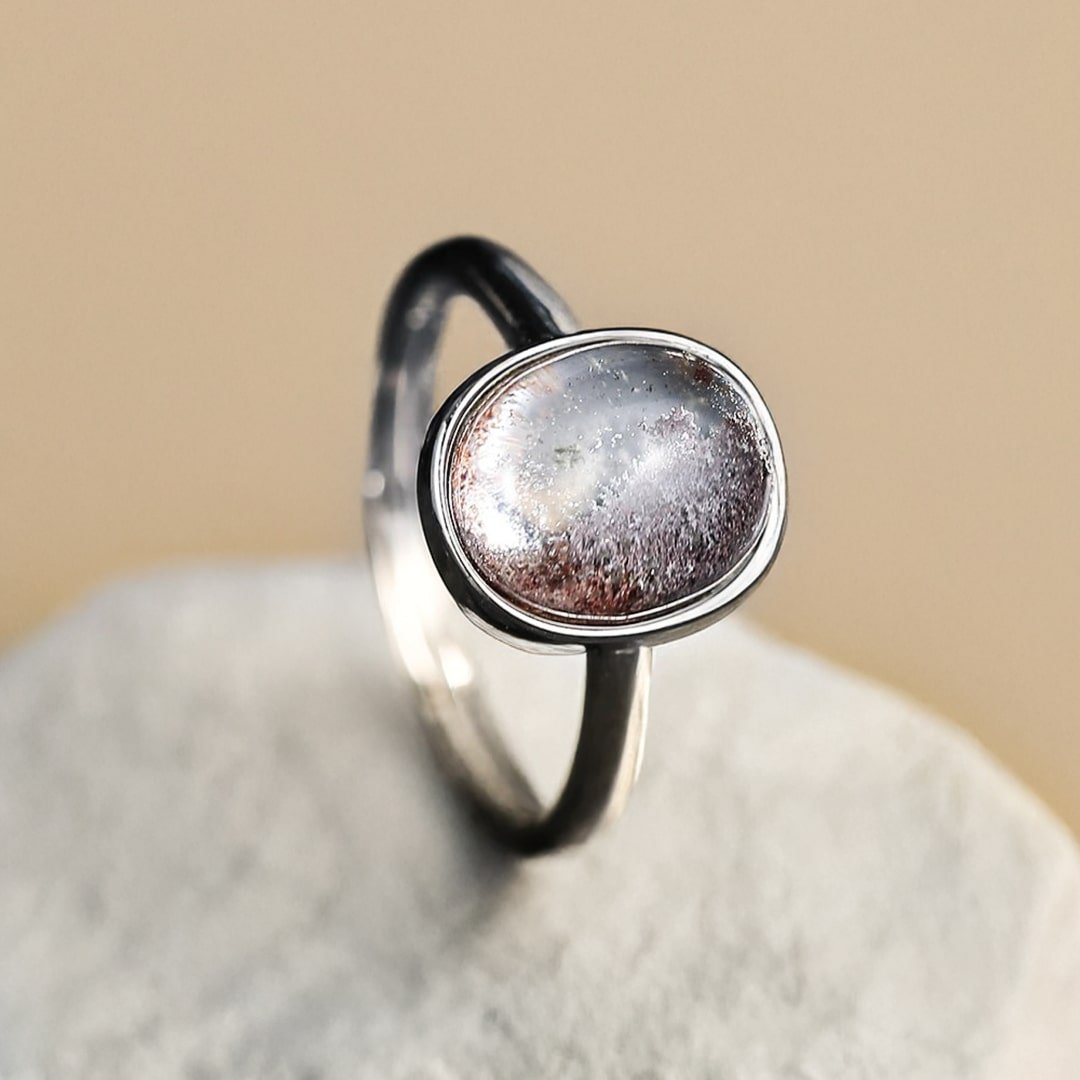 Verstellbarer „Hestia“-Ring aus Hämatitquarz & Silber