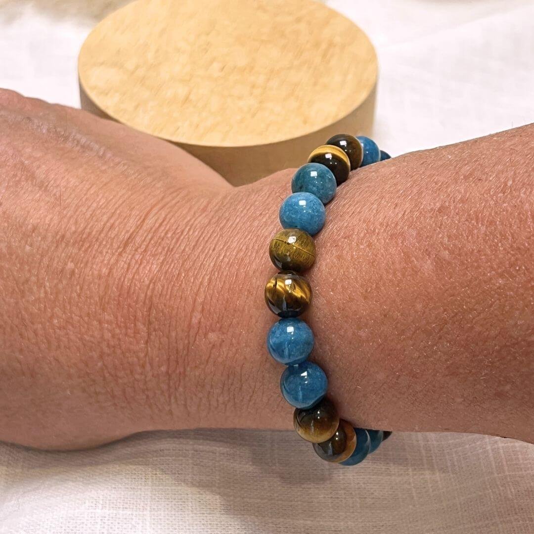 Bracelet "Inner Harmony" in Apatite & Tiger Eye - obrazek 3