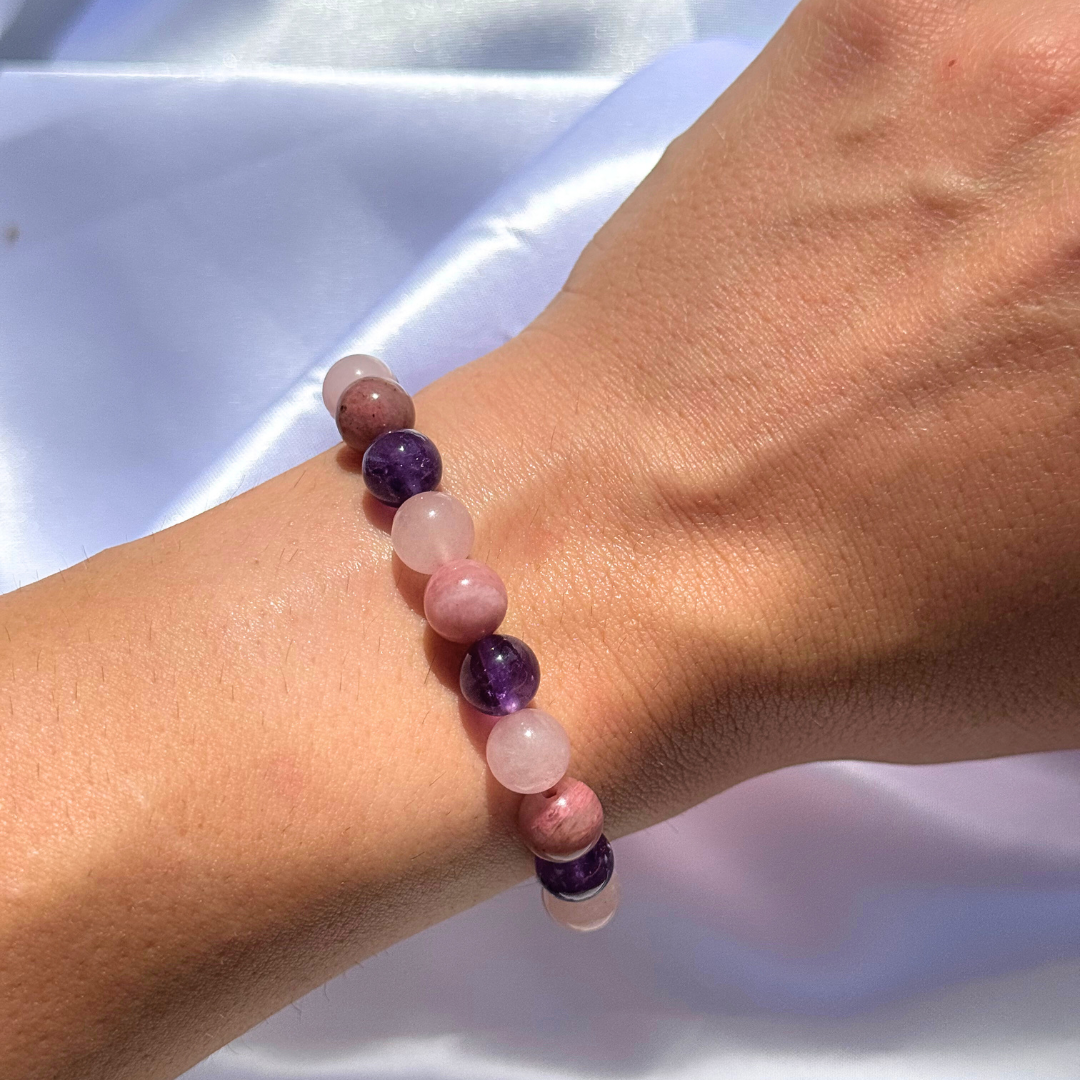 Bracelet "Self-Love" in Rhodonite, Rose Quartz & Amethyst – Bild 2