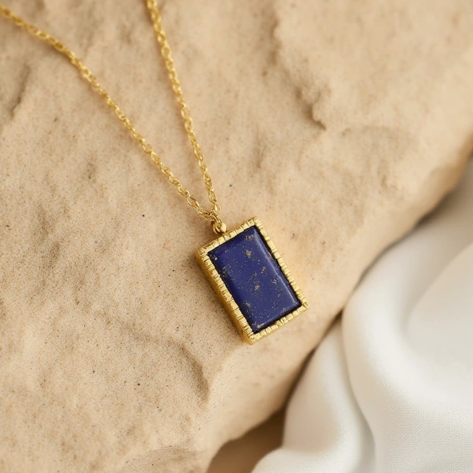 "Harmonie Céleste" set in Lapislazuli & Gold Plated