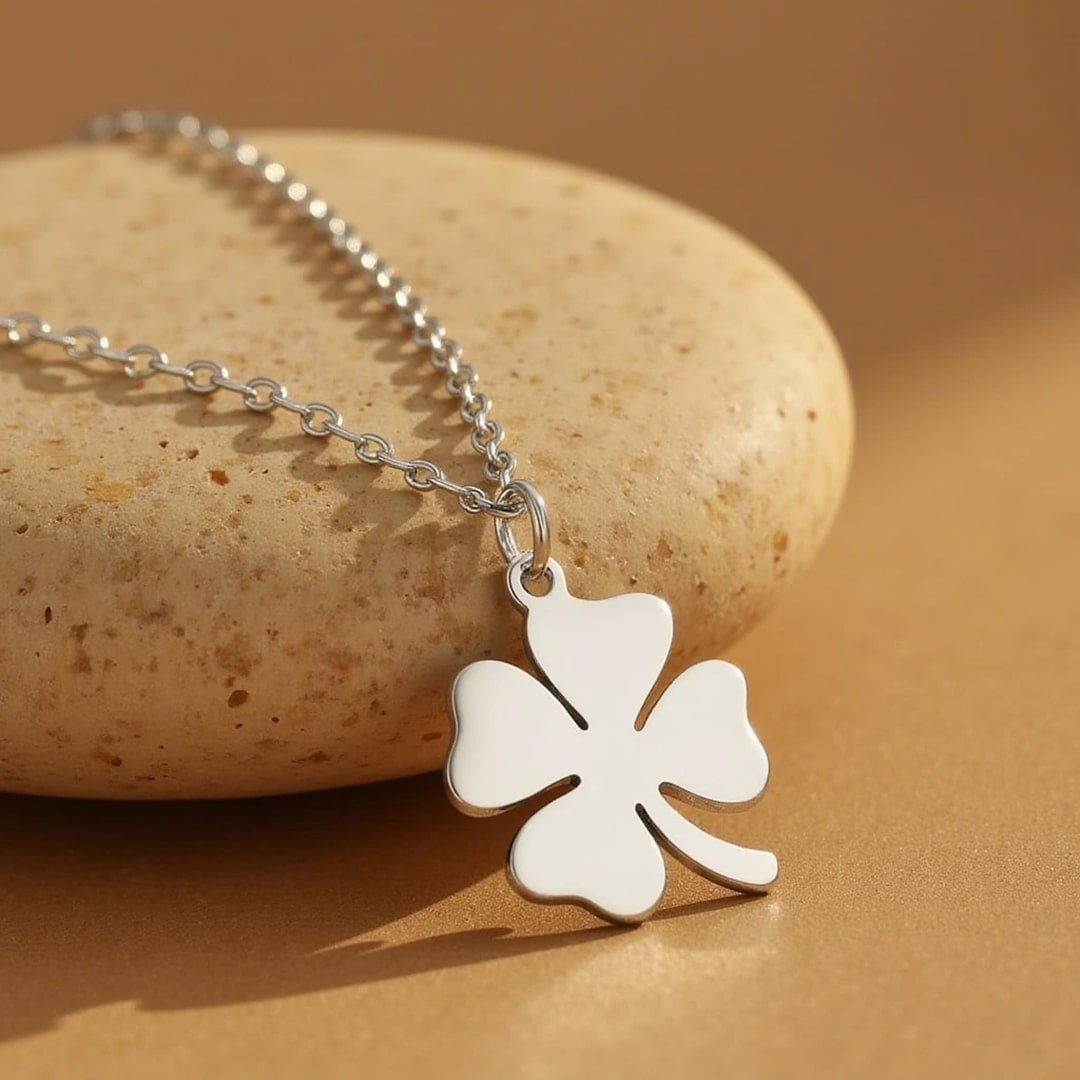 Lucky Clover Pendant – Bild 3