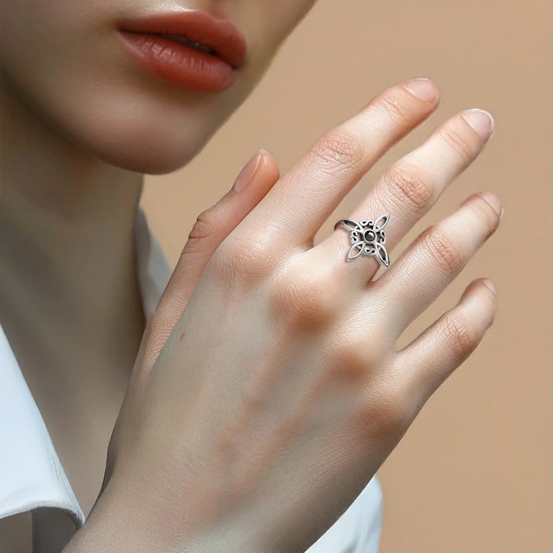 Adjustable Ring "Mystic Energy" in Witch's Knot & Obsidian – Bild 2