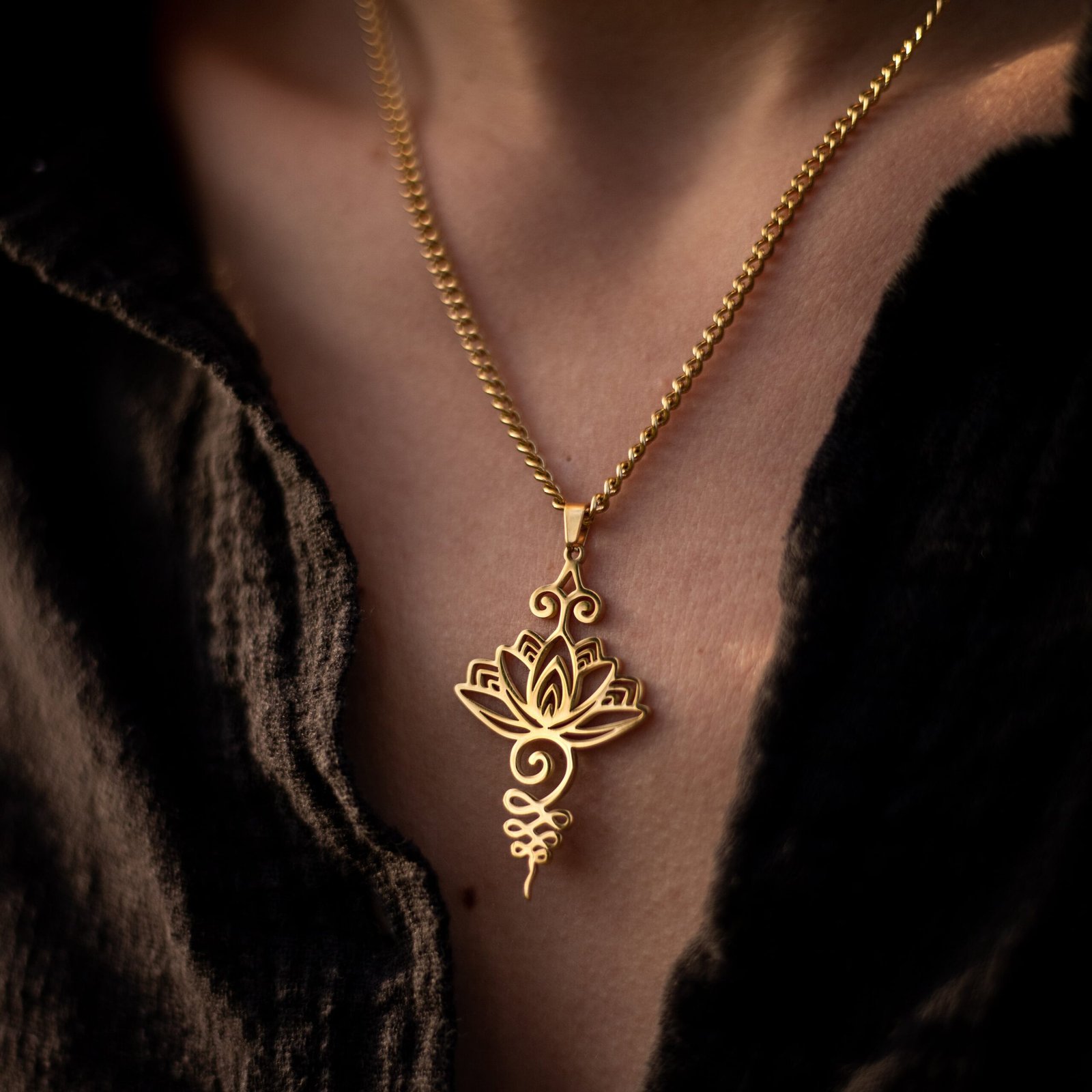 Lotus Unalome Pendant – Bild 2
