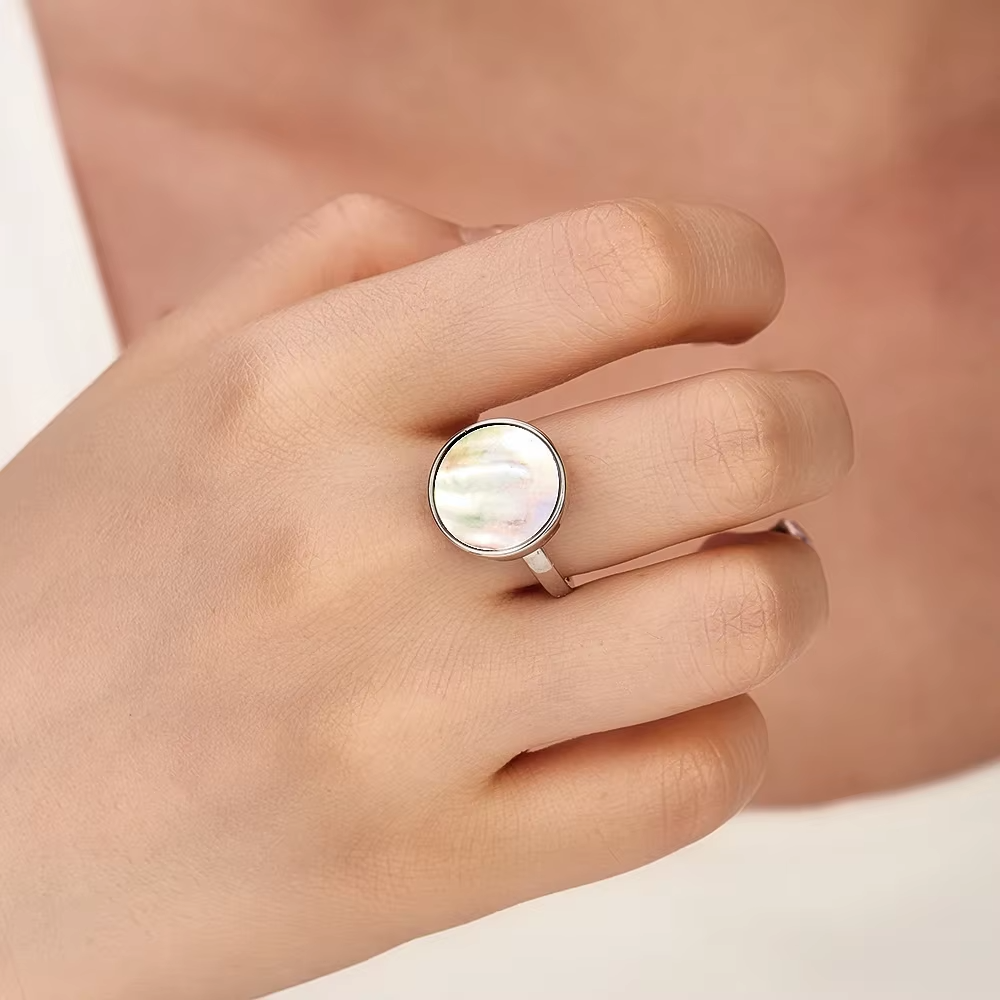"Awakening of Energies" Ring in Natural Stone – Bild 4