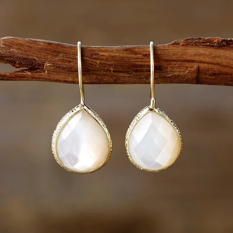 Mother-of-Pearl Drop Earrings – Bild 3