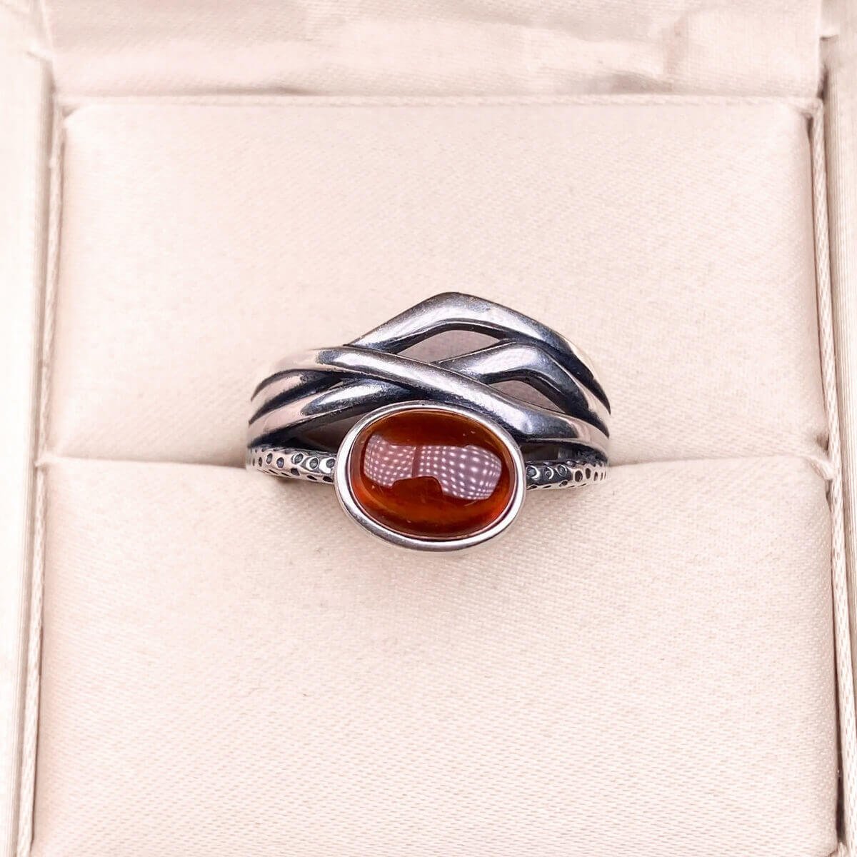 Adjustable "Prema" Ring in Garnet & Silver – Bild 5