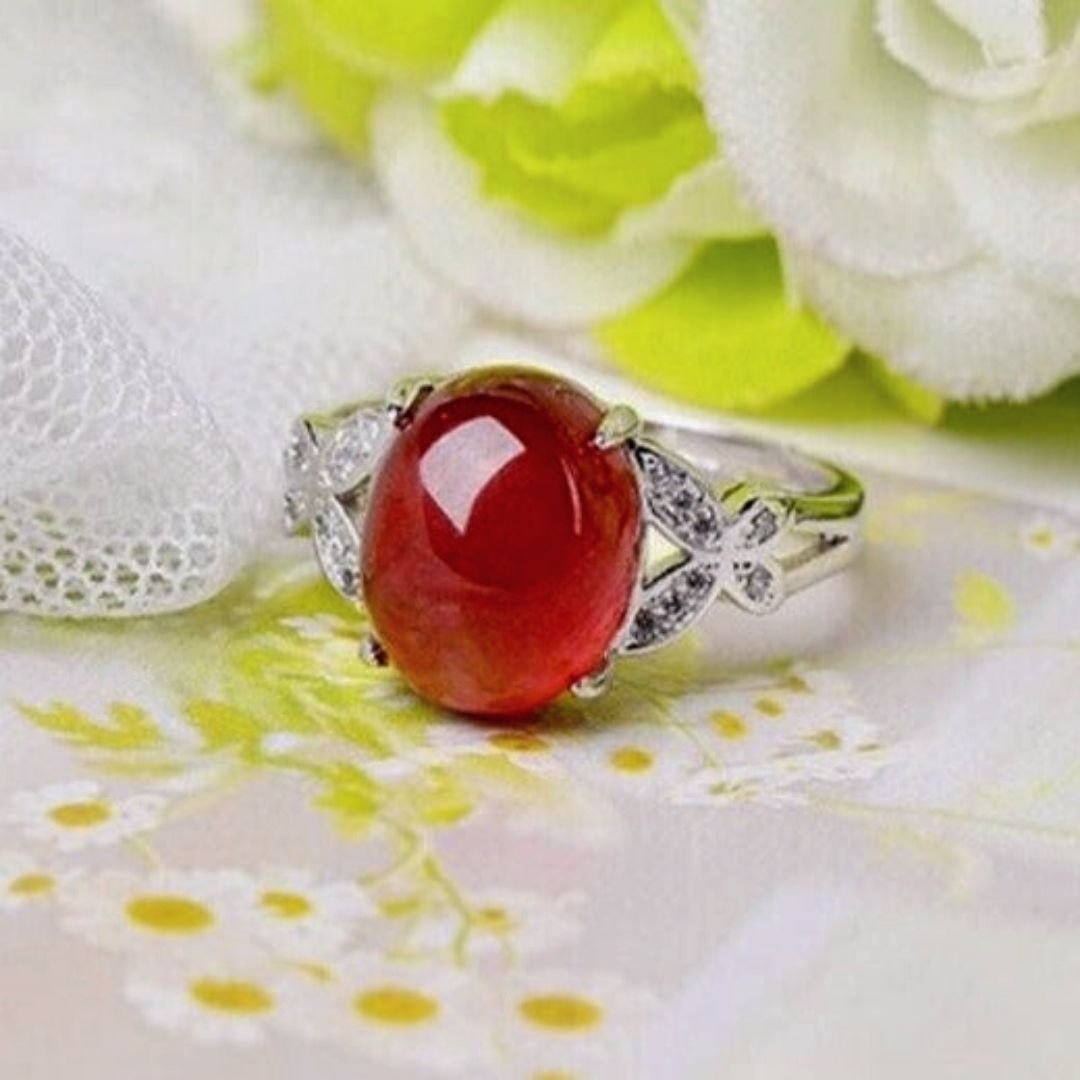 Adjustable "Abundance" Ring in Garnet – Bild 4