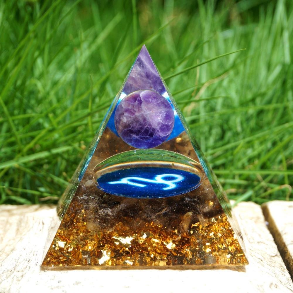 Zodiac Orgone Pyramid - Capricorn in Amethyst & Smoky Quartz – Bild 3