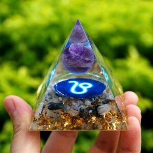 Sternzeichen-Orgonit-Pyramide Löwe mit Amethyst