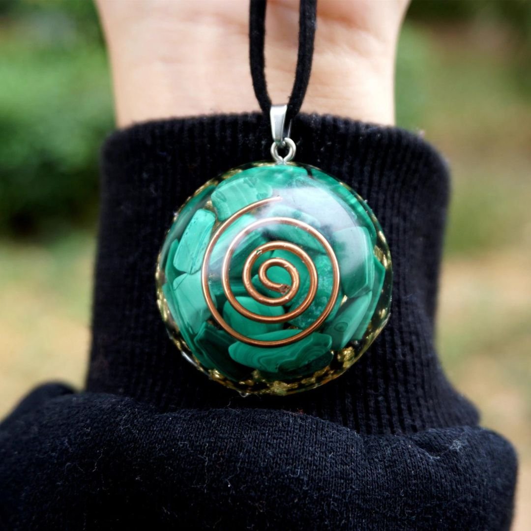 Orgonite Pendant in Malachite – Bild 2
